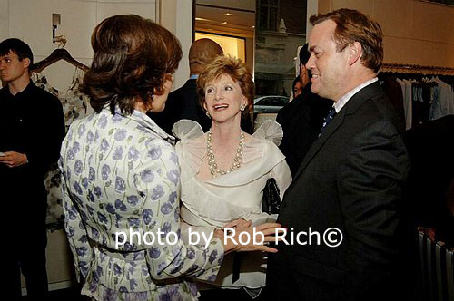 DSC_040 Peggy Siegel, Jacqueline Weld Drake and Peter Lyden