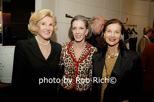 DSC_121 Pat Patterson, Wendy Vanderbuilt and Jill Spalding