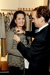 DSC_0170 Cynthia Maltesse and Guy Clark<br>at a cocktail reception saluting the Gala Committees of Casita Maria's Fiesta 2006 at the Carolina Herrera store on Madison Ave, in Manhattan on 4-25-06. photos by Kathleen Doran for Rob Rich � 2006 516-676-3939 robwayne1@aol.com
