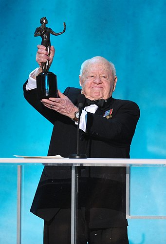 00000000AJ001_Michael_Caulf