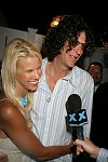 Beth Ostrosky, Howard Stern