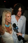 Beth Ostrosky, Howard Stern