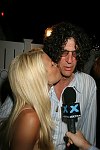 Beth Ostrosky, Howard Stern