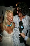 Beth Ostrosky, Howard Stern